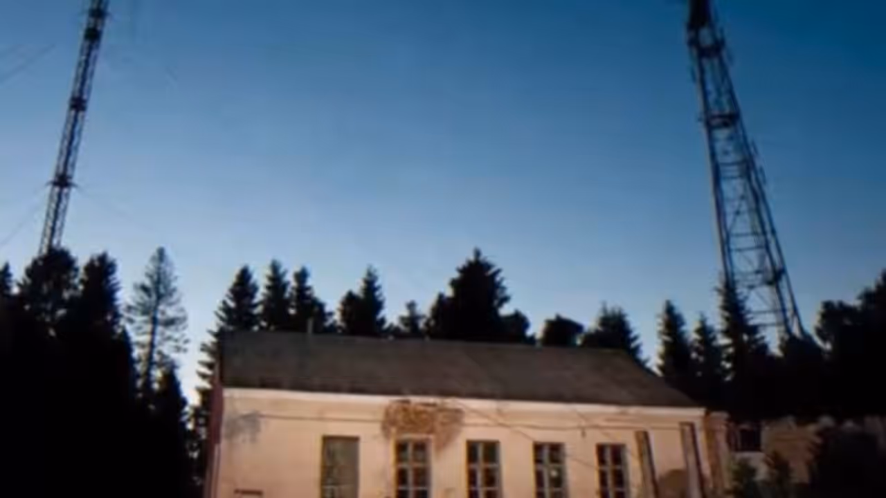 Russia Doomsday Radio Chilling Latvia Signal 