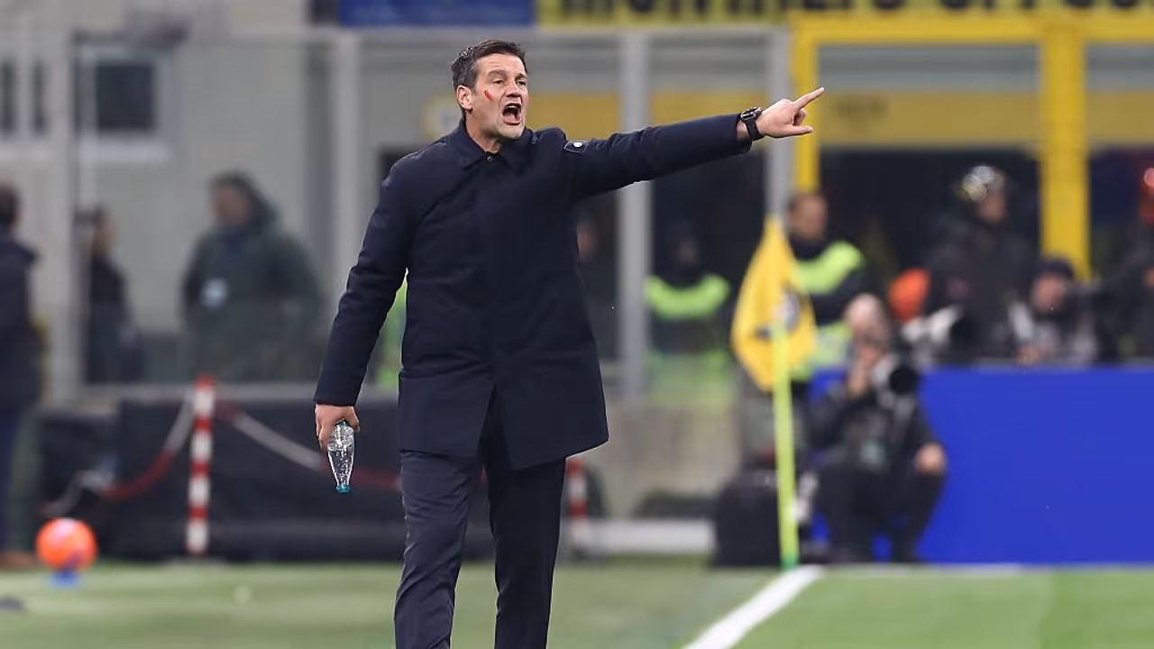Inter Milan Coach Cristian Chivu Inter Milan Coach Cristian Chivu