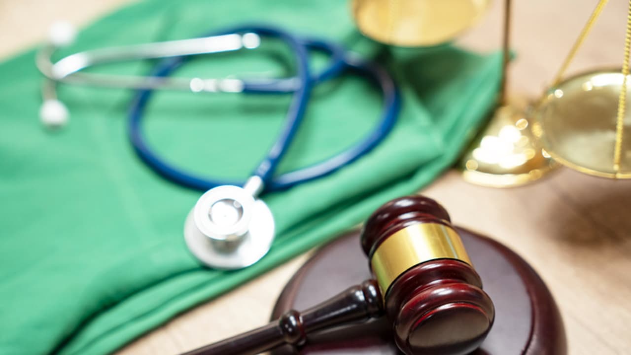 fake doctor fake doctor