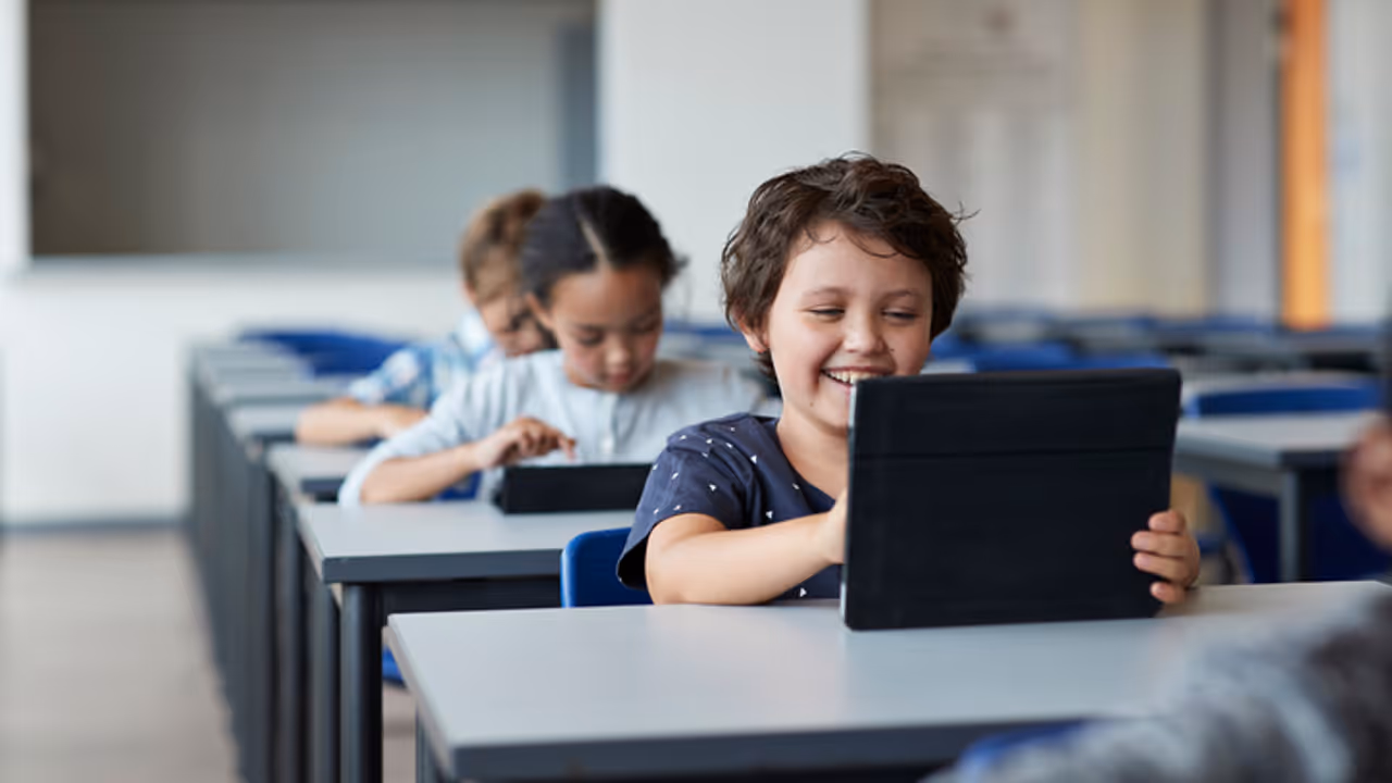 Digital Classroom Digital learning Digital Classroom Digital learning