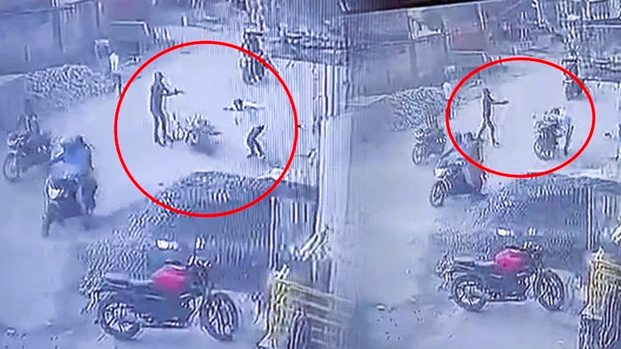 Shocking CCTV footage of criminals trying to shoot youth in Bihar 