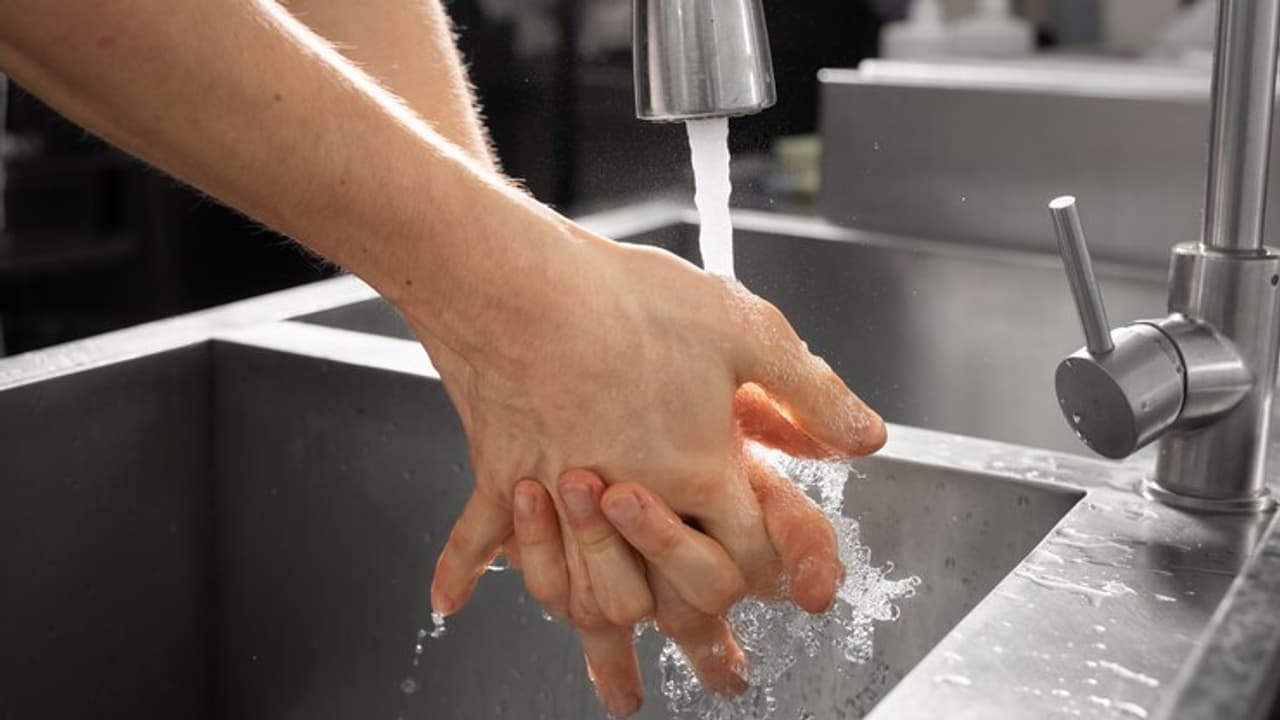 Kolkata Municipal Corporation says water supply to Tala tank to remain suspended on Monday bsm Kolkata Municipal Corporation says water supply to Tala tank to remain suspended on Monday bsm