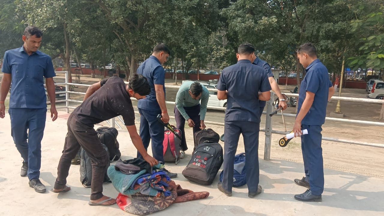 gandhi madian gandhi madian