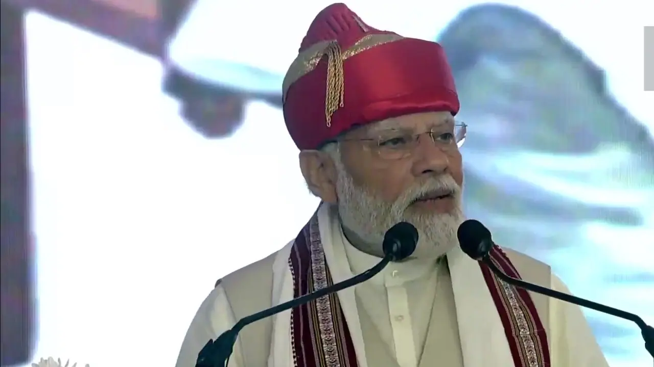 pm modi pune
