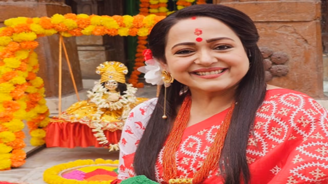 Aparajita Adhya opens up about the Saree controversy in an interview Aparajita Adhya opens up about the Saree controversy in an interview