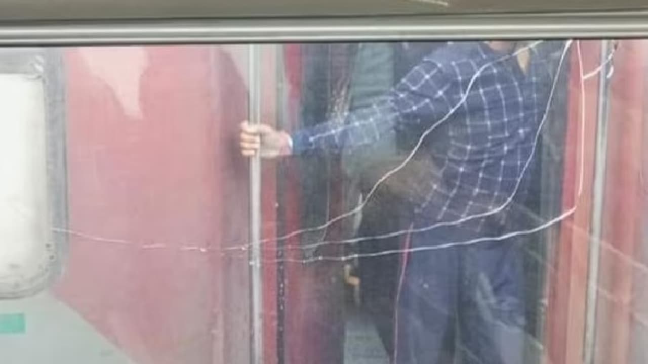 railway station railway station