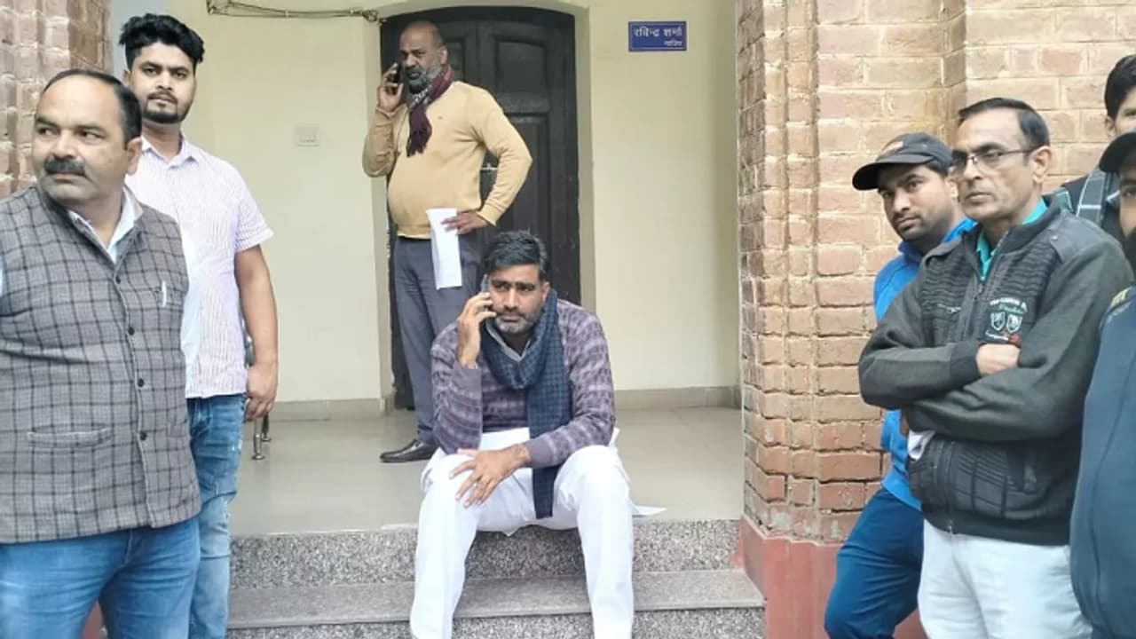 atul pradhan dharna 