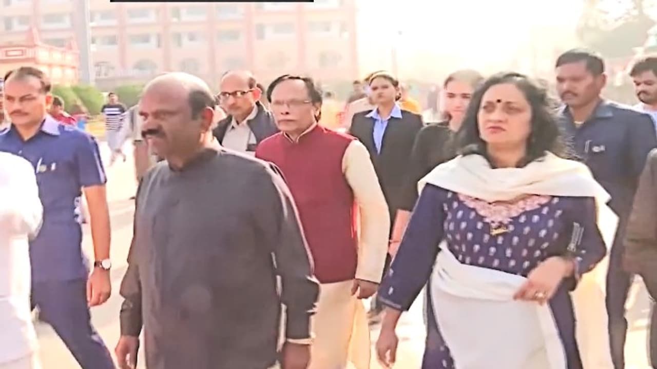 CV Ananda Bose CV Ananda Bose