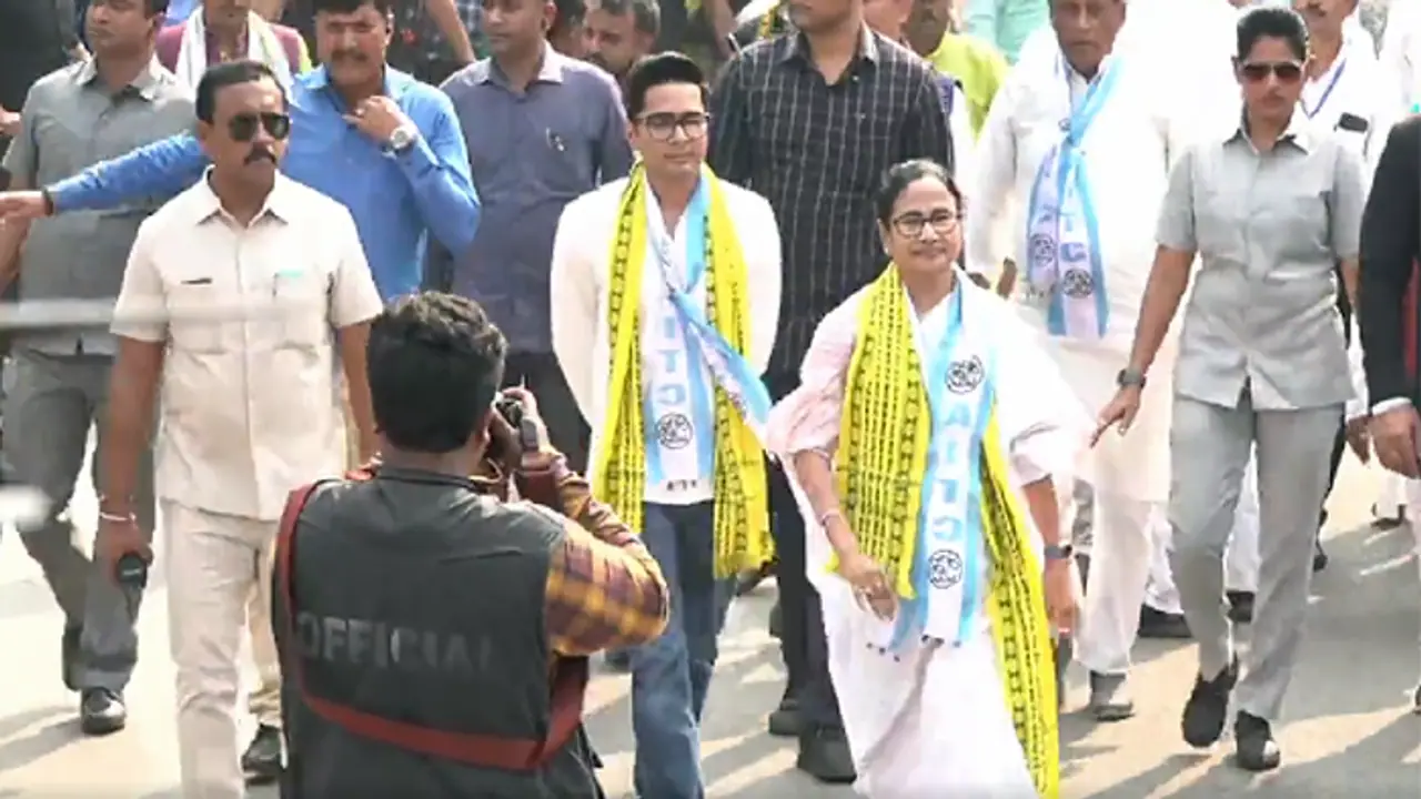 mamata banerjee tripura
