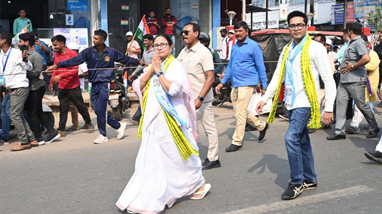 Mamata Banerjee Mamata Banerjee
