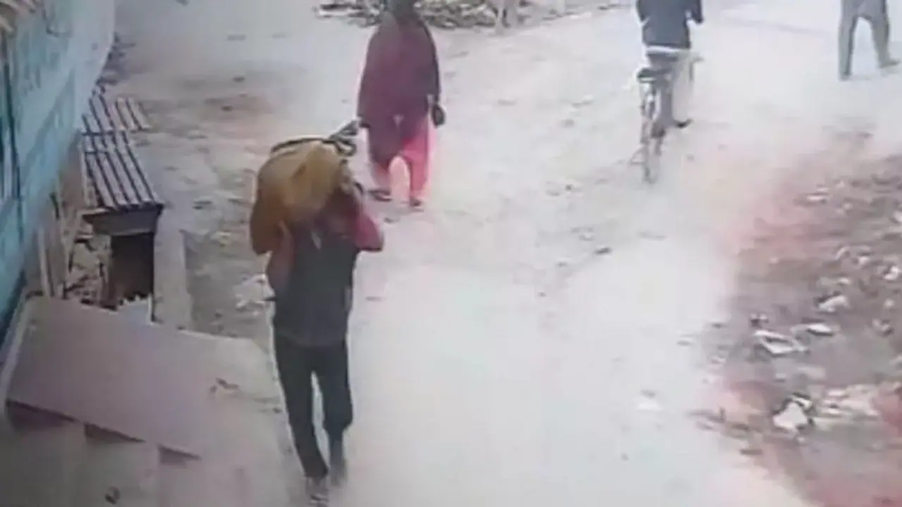 meerut dead body meerut dead body