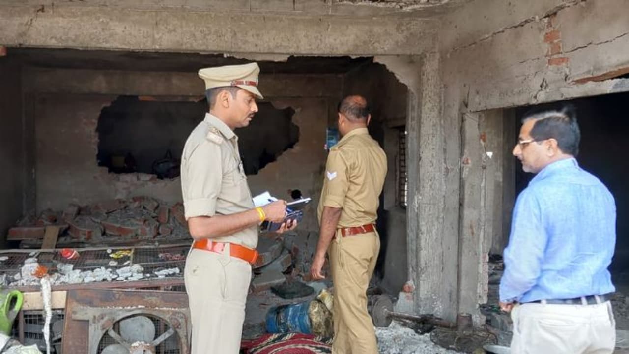 kanpur accident kanpur accident