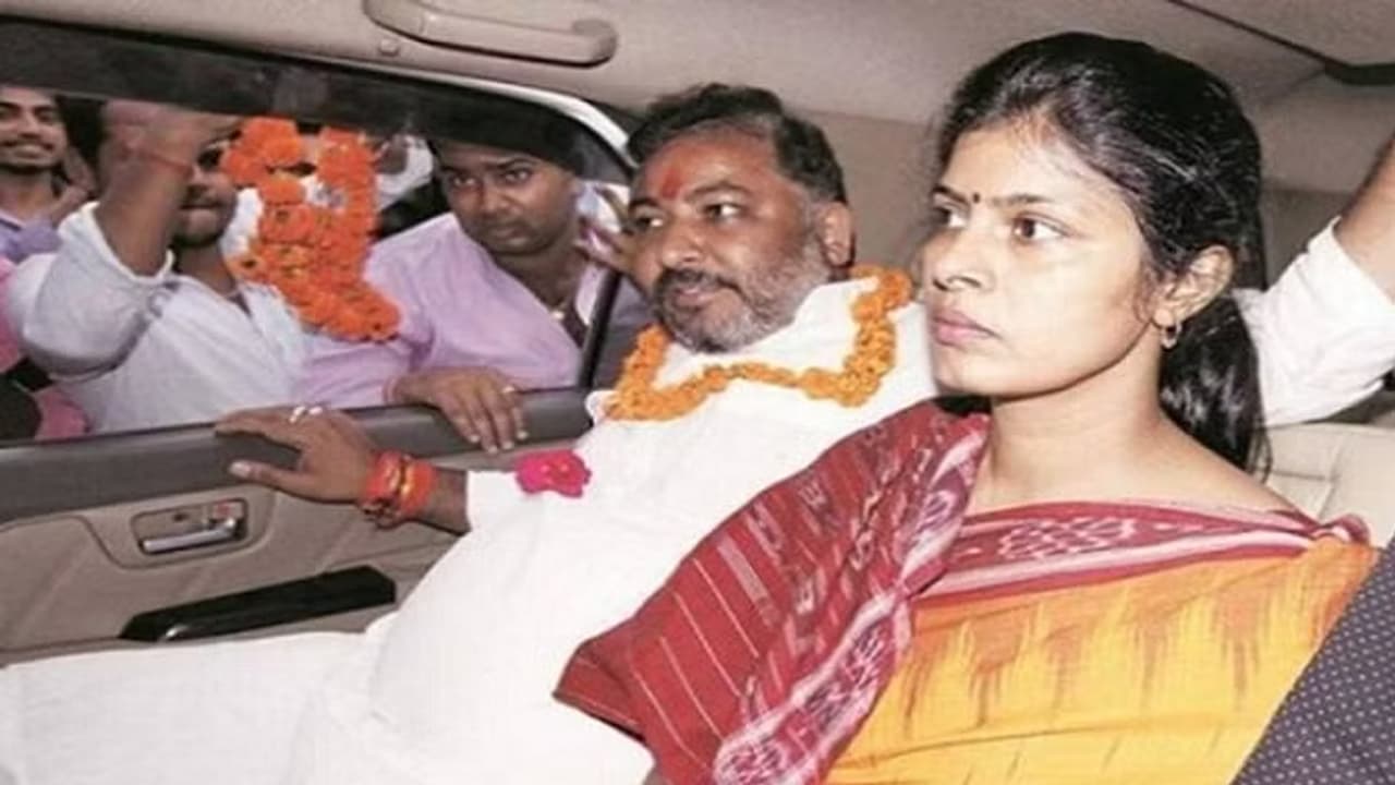 swati singh dayashankar singh 