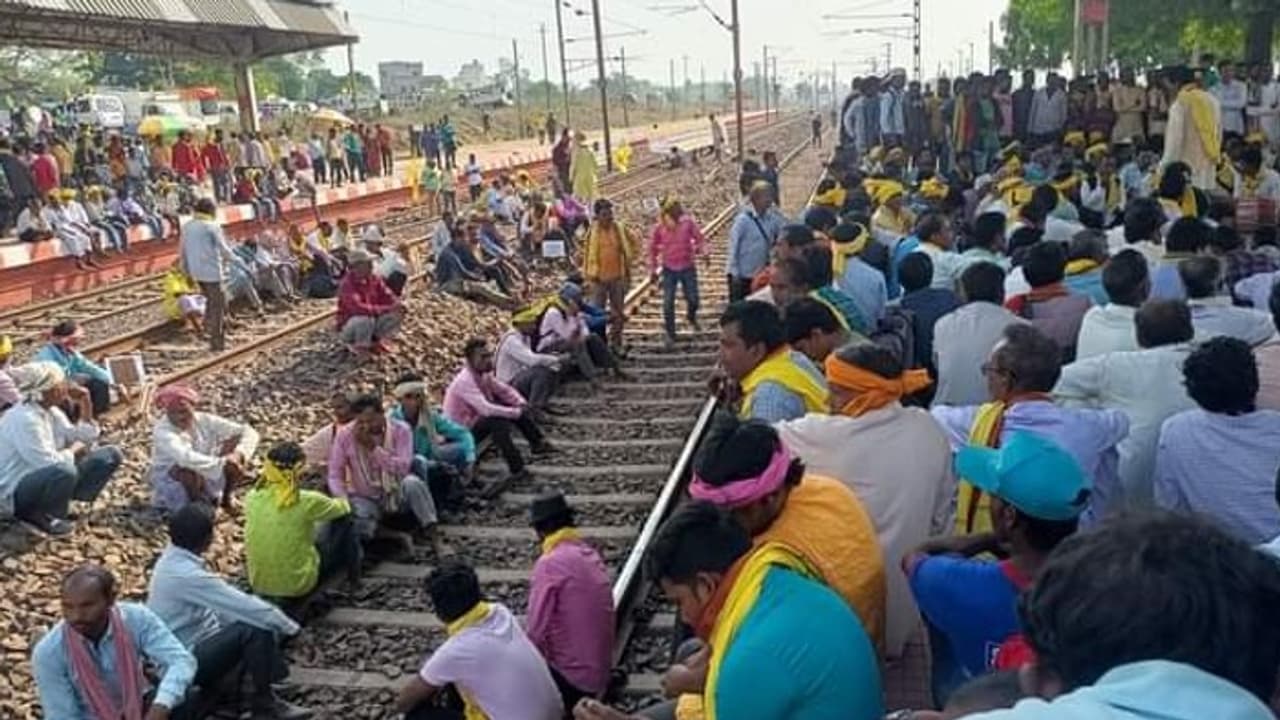 kurmi protest kurmi protest