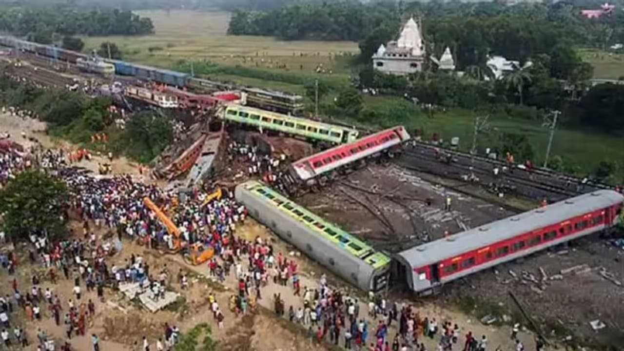 Bangla_Coromandel_Express_Video Bangla_Coromandel_Express_Video