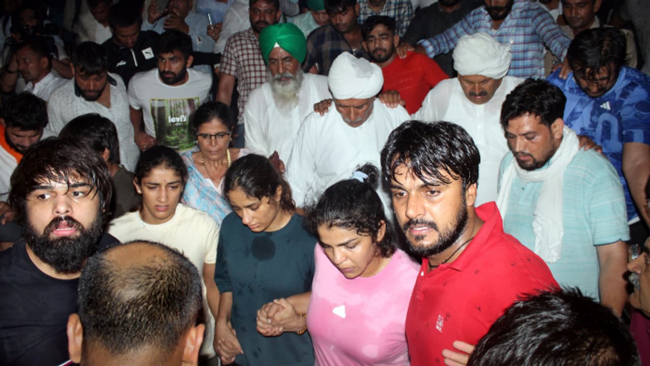 Wrestlers Protest Wrestlers Protest