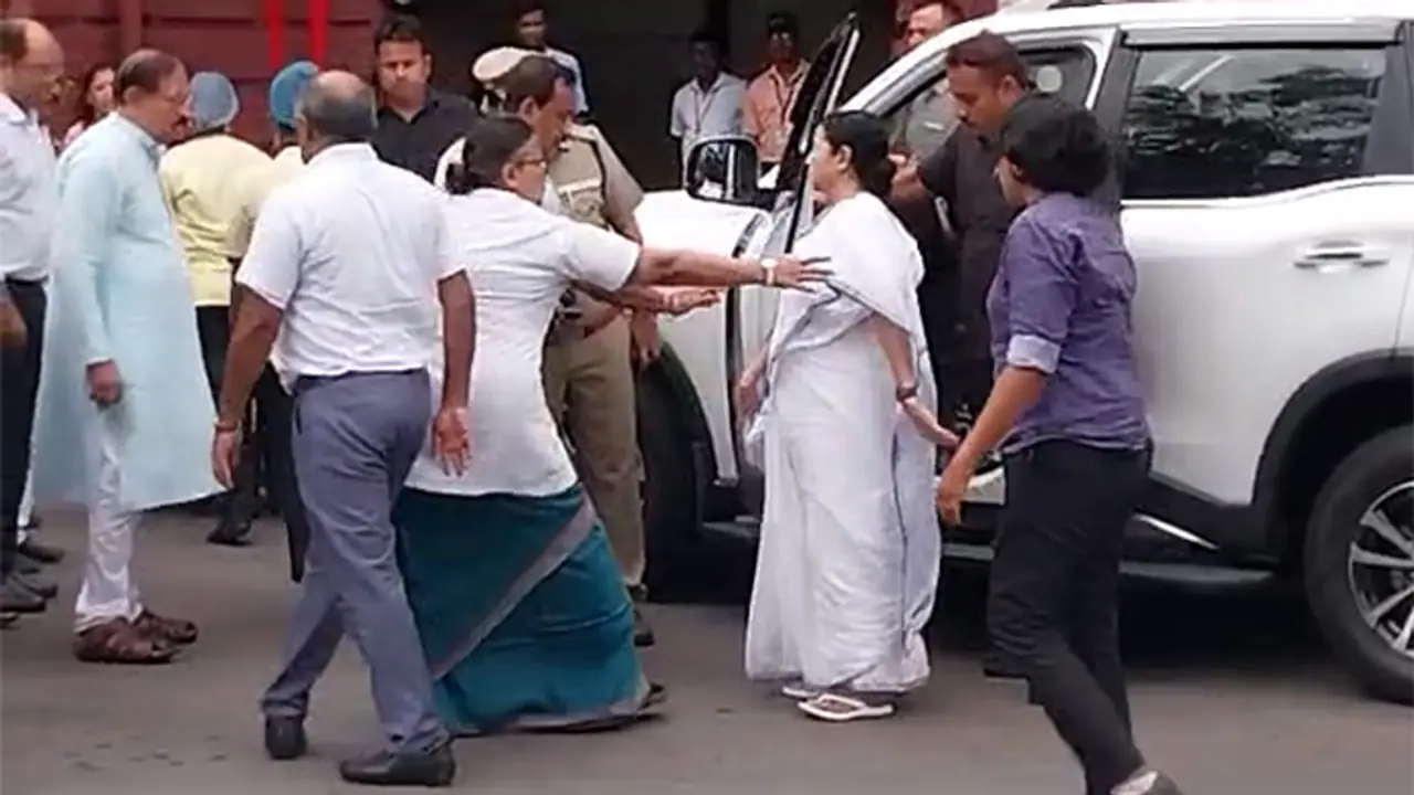 Mamata Banerjee Mamata Banerjee