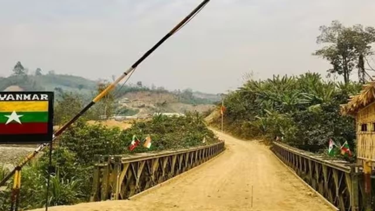 Amid violence in Manipur India is negotiating the border with Myanmar Amid violence in Manipur India is negotiating the border with Myanmar