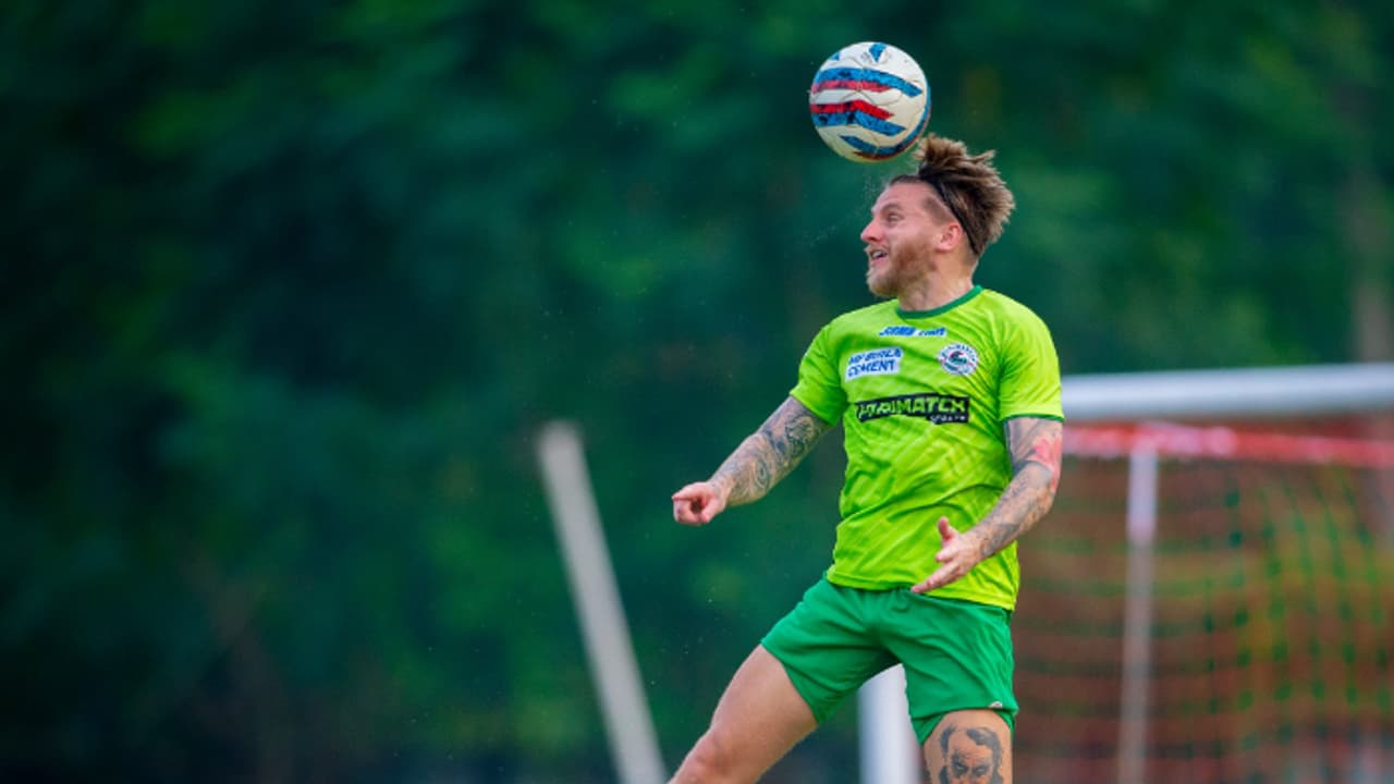 Jason Cummings Jason Cummings