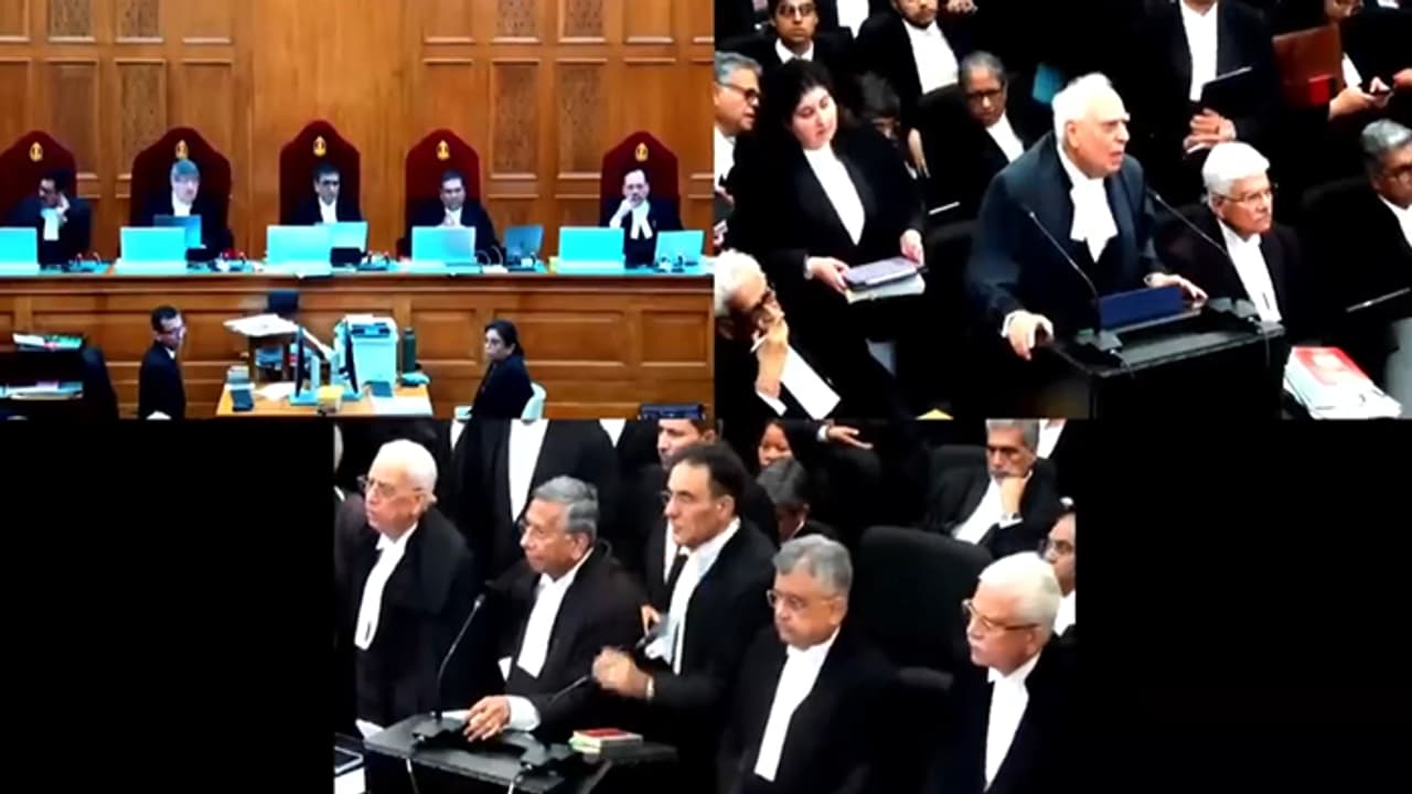 Kapil Sibal is advocating for Pakistan supporter Akbar Lone in Supreme Court Akhilesh Mishras big allegation bsm Kapil Sibal is advocating for Pakistan supporter Akbar Lone in Supreme Court Akhilesh Mishras big allegation bsm