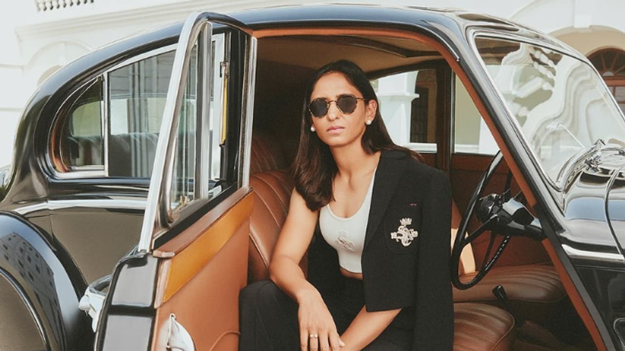 Harmanpreet Kaur Harmanpreet Kaur