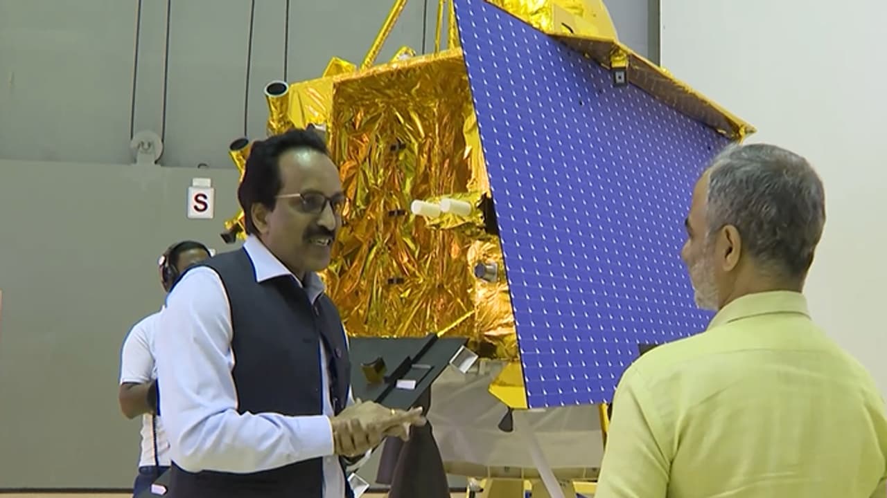 ISRO Chairman S Somanath said in an interview to Asianet News Rajesh Kalra that India wants to build a space station by Amritkal ISRO Chairman S Somanath said in an interview to Asianet News Rajesh Kalra that India wants to build a space station by Amritkal