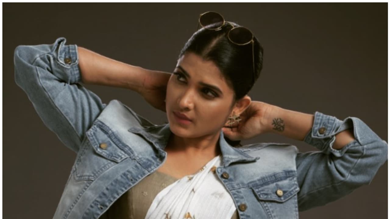 divya Prabha divya Prabha