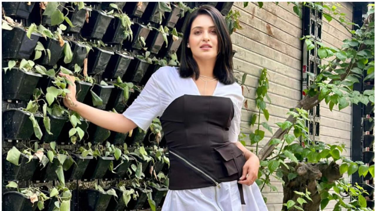 Priyanka Sarkar Priyanka Sarkar