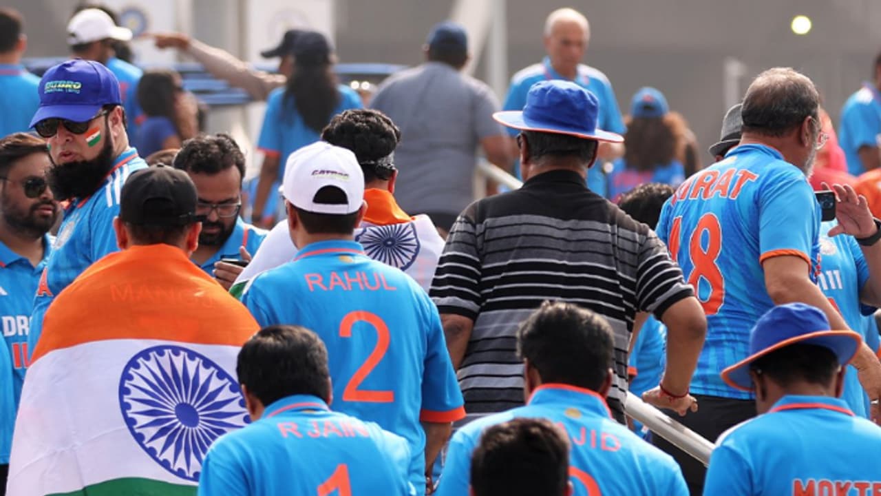 Cricket Fans Cricket Fans