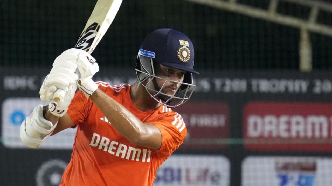 Yashasvi Jaiswal Yashasvi Jaiswal