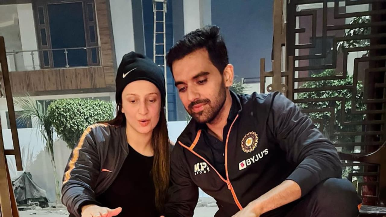 Deepak Chahar Deepak Chahar