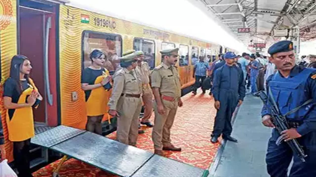Tejas Express Train Tejas Express Train