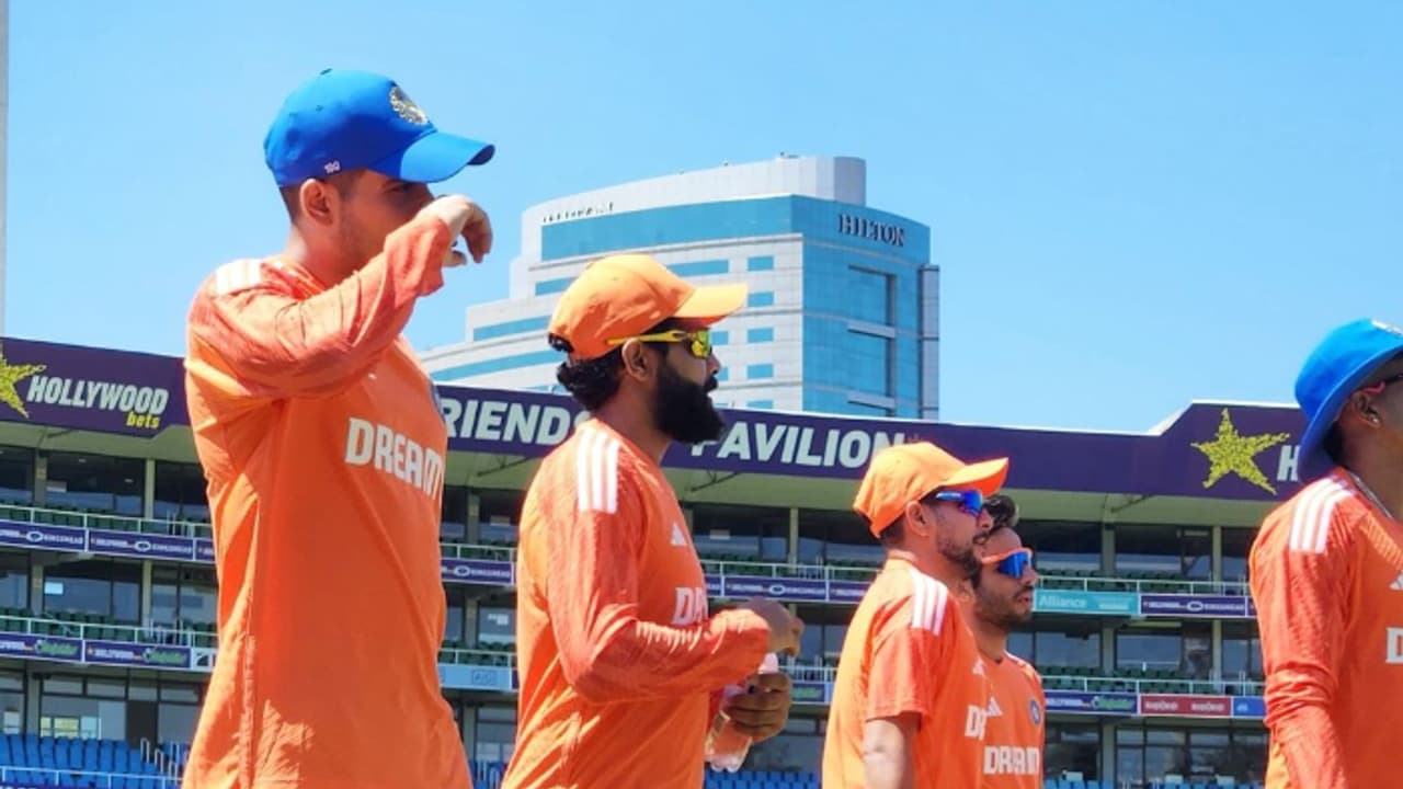 Ravindra Jadeja Ravindra Jadeja