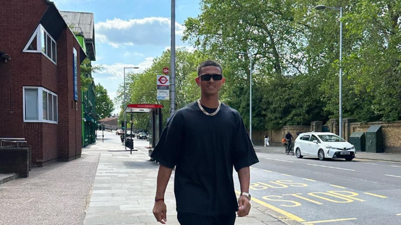 Yashasvi Jaiswal Yashasvi Jaiswal