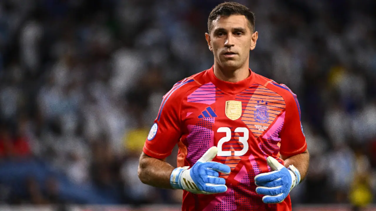 Emiliano Martinez Emiliano Martinez