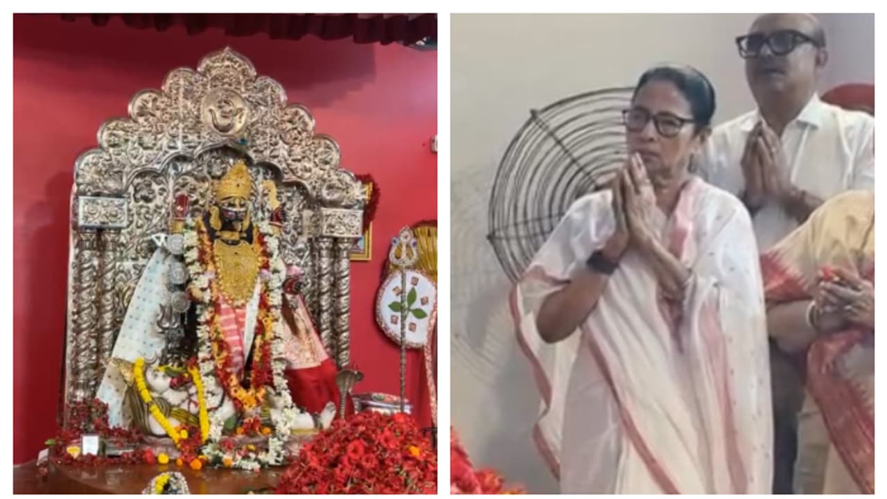 Mamata Banerjee offers prayers at Baro Maa temple in Naihati after big victory in assembly by election bsm Mamata Banerjee offers prayers at Baro Maa temple in Naihati after big victory in assembly by election bsm