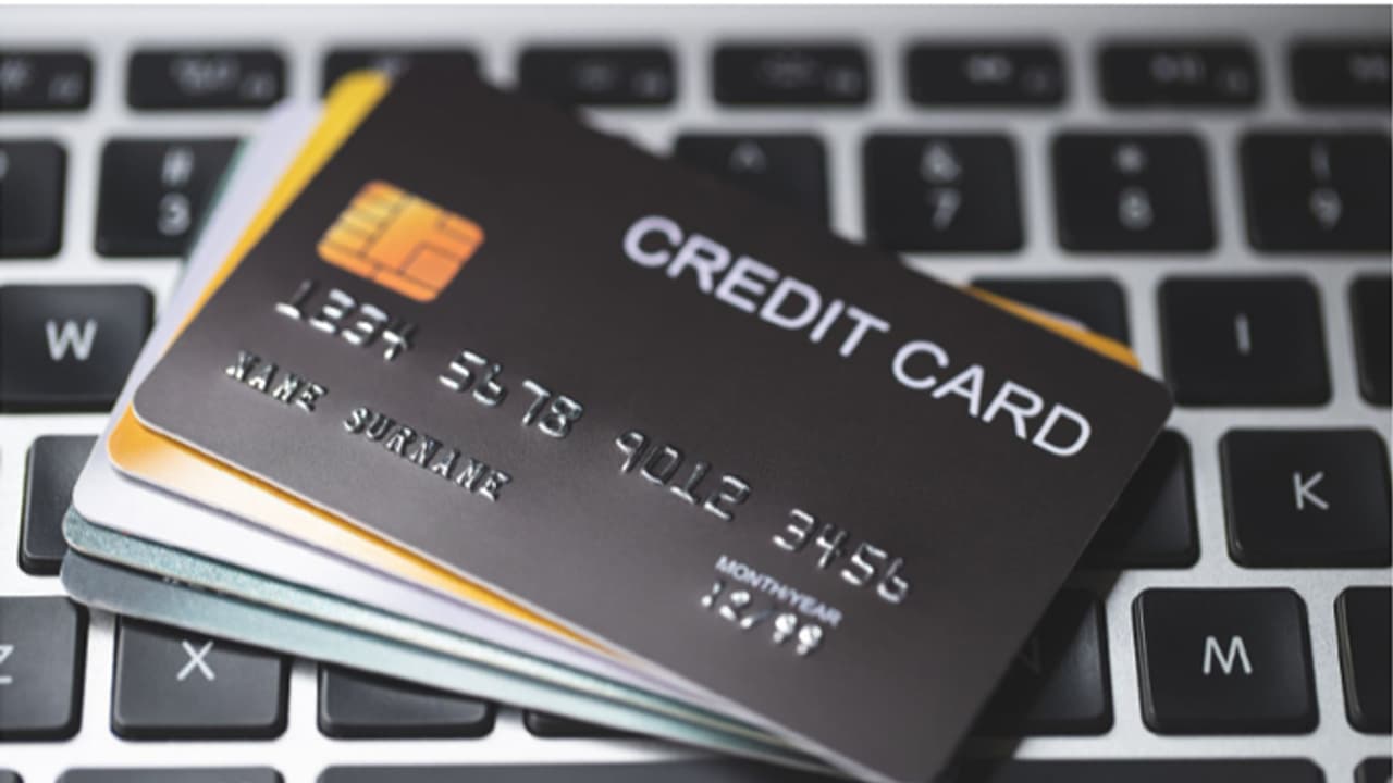 Pay with Credit Card Rewards Strategies for Smart Shopping