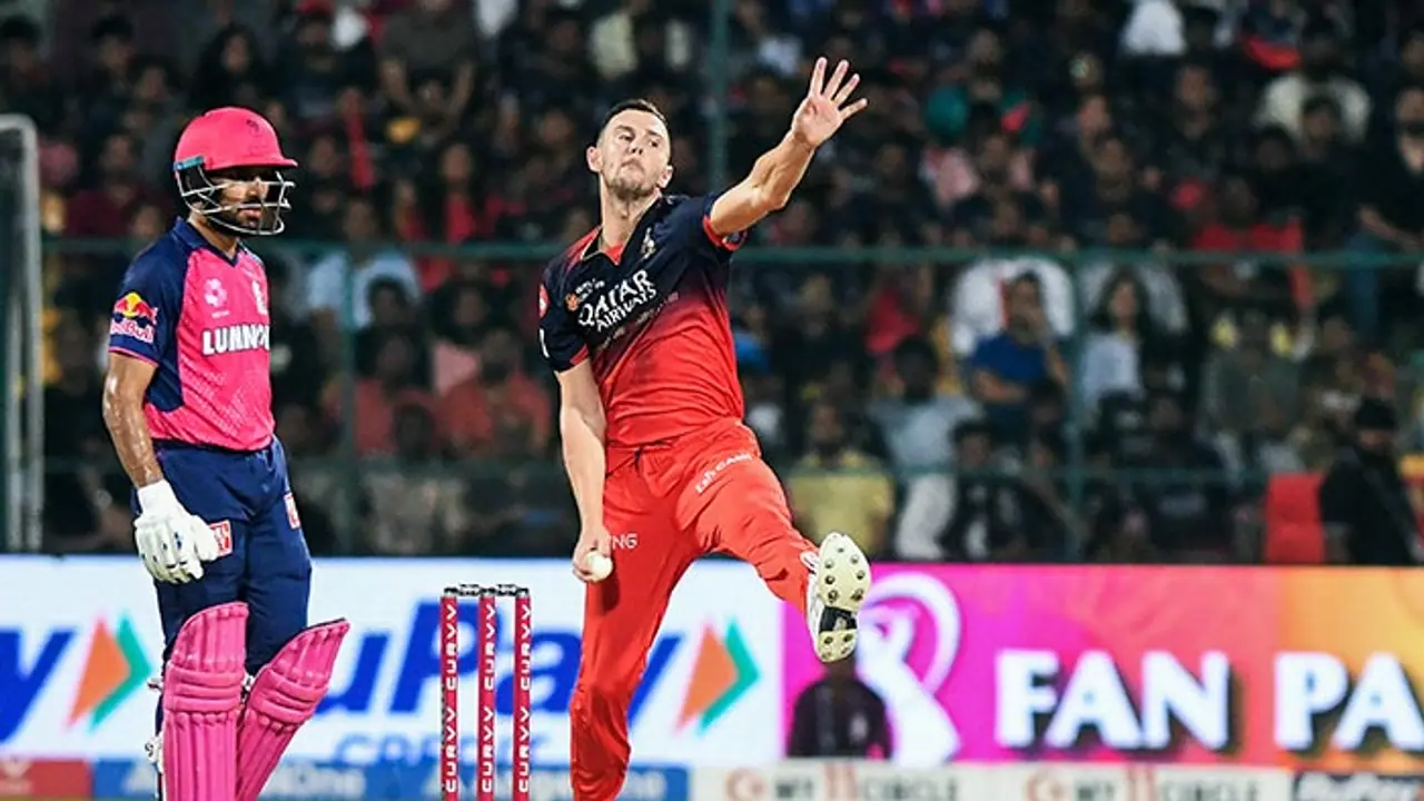 IPL 2025: Josh Hazlewood Completes 150 T20 Wickets with Stunning 4 Wicket Haul vs RR