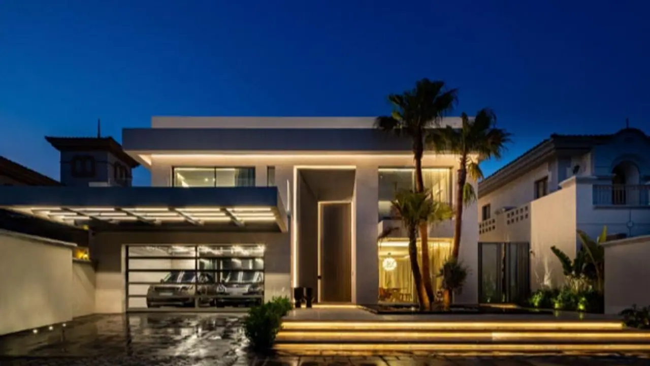 Palm Jumeirah Villa Prices Are Surging—But It’s Renovation, Not Location, Driving the Spike