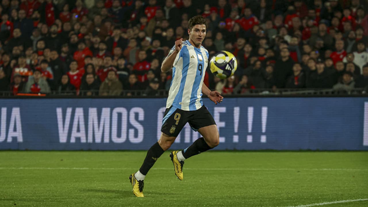 Julian Alvarez Julian Alvarez