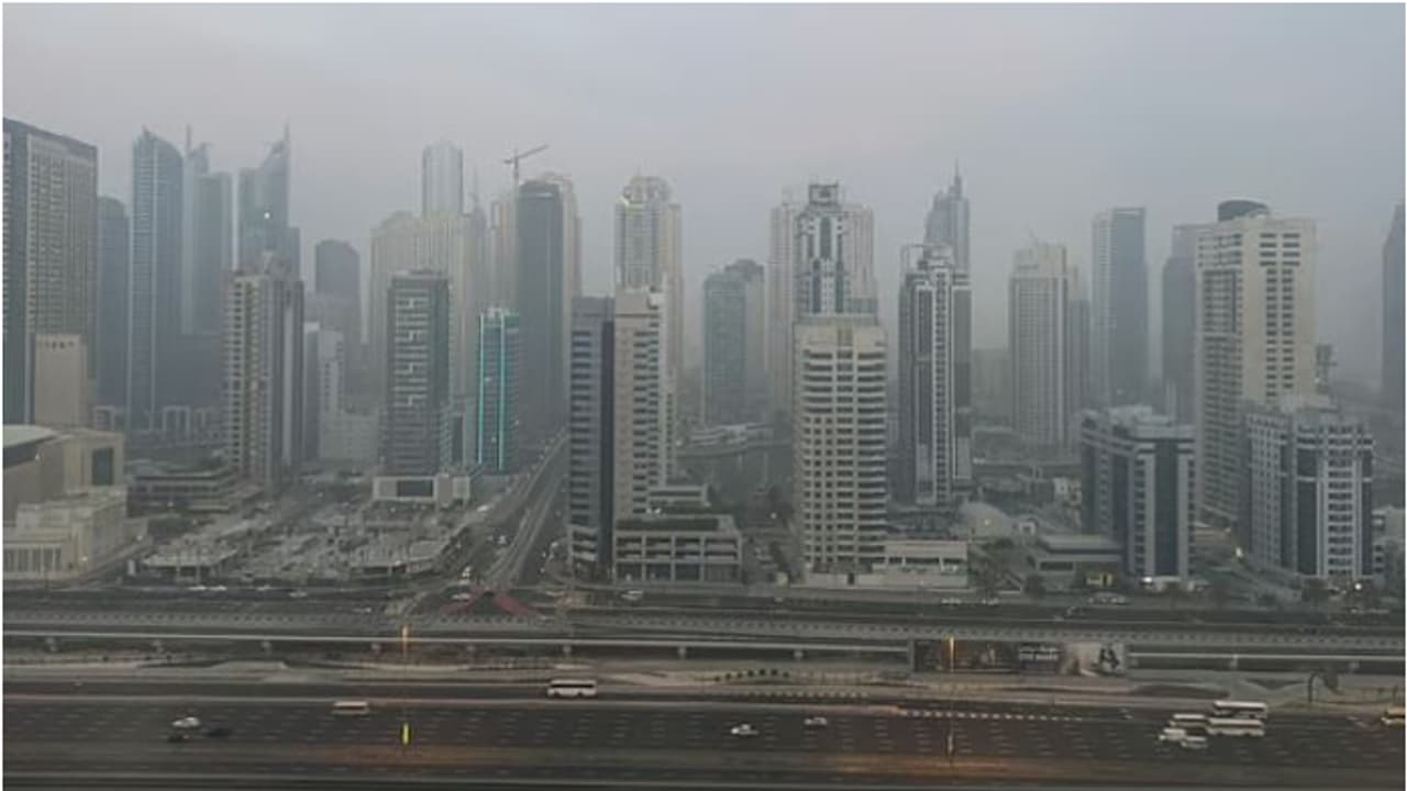 fog alert issued in dubai and abu dhabi fog alert issued in dubai and abu dhabi