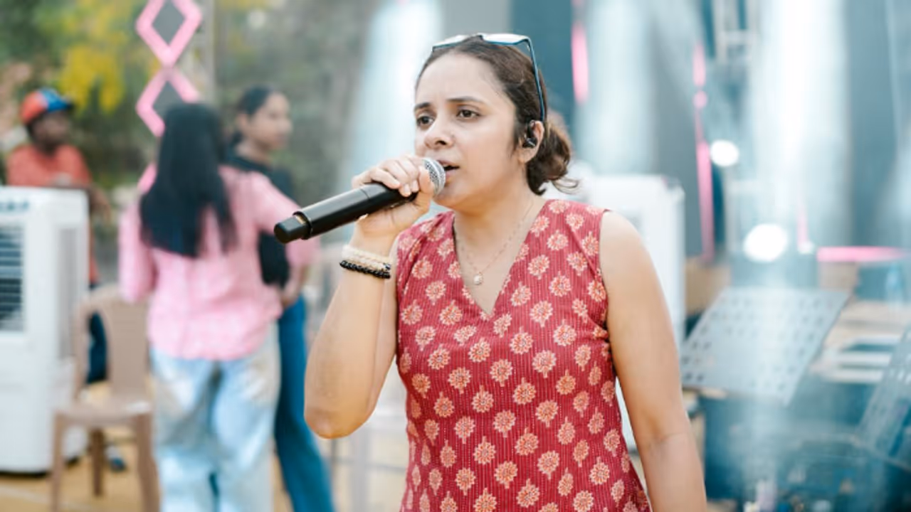 anju joseph about peoples reaction when participating in star singer show anju joseph about peoples reaction when participating in star singer show