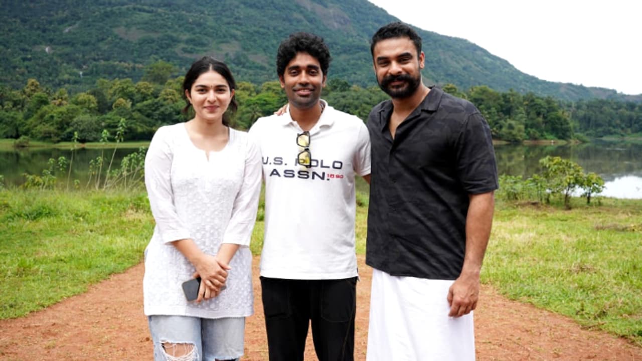 tovino thomas starring movie pallichattambi starts rolling kayadu lohar dijo jose antony tovino thomas starring movie pallichattambi starts rolling kayadu lohar dijo jose antony