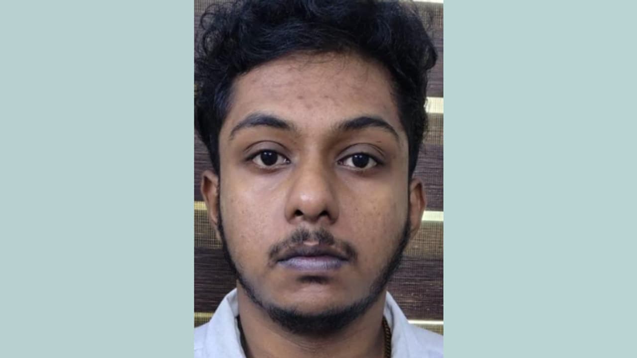 സഞ്ജയ് എസ് നായര്‍