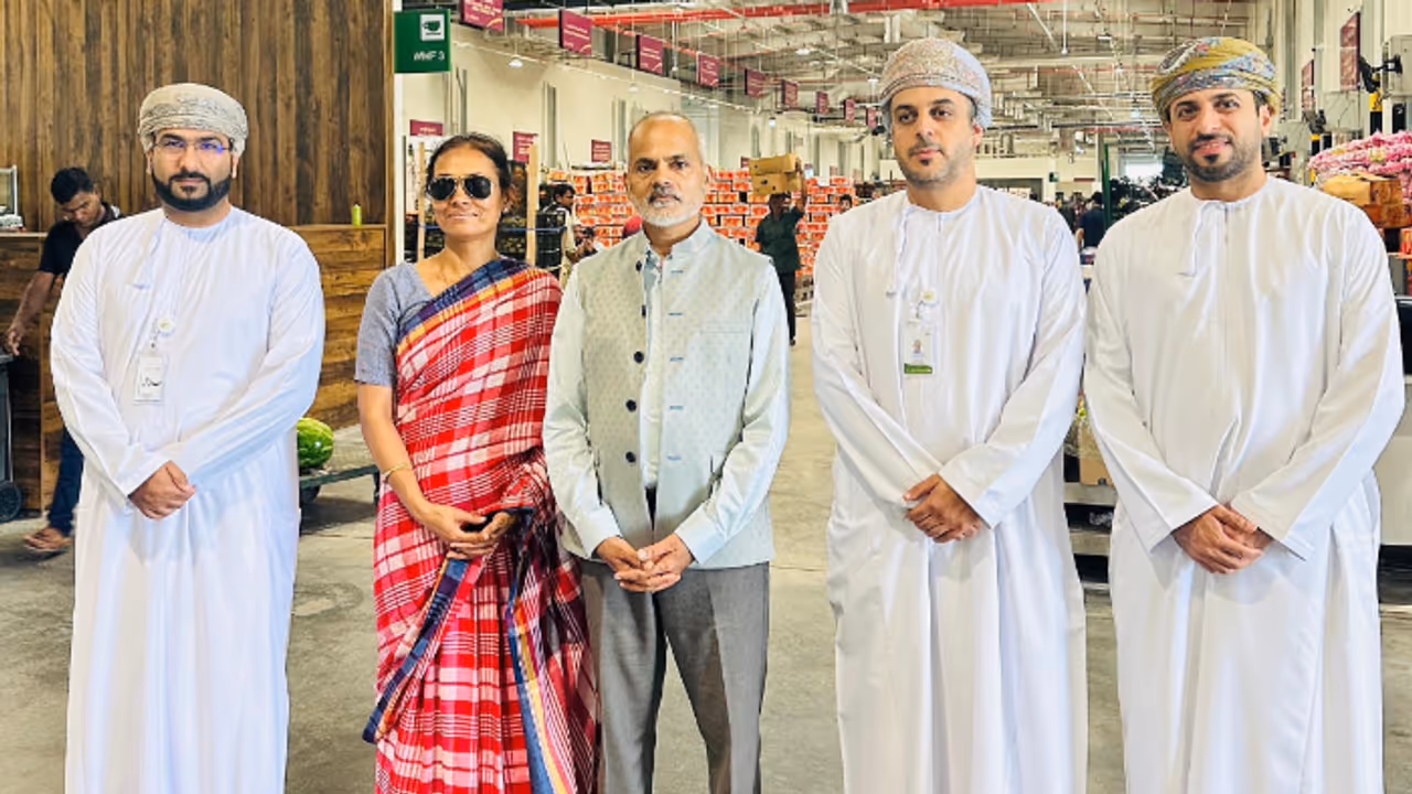indian ambassador in oman visited khazaen economic city indian ambassador in oman visited khazaen economic city