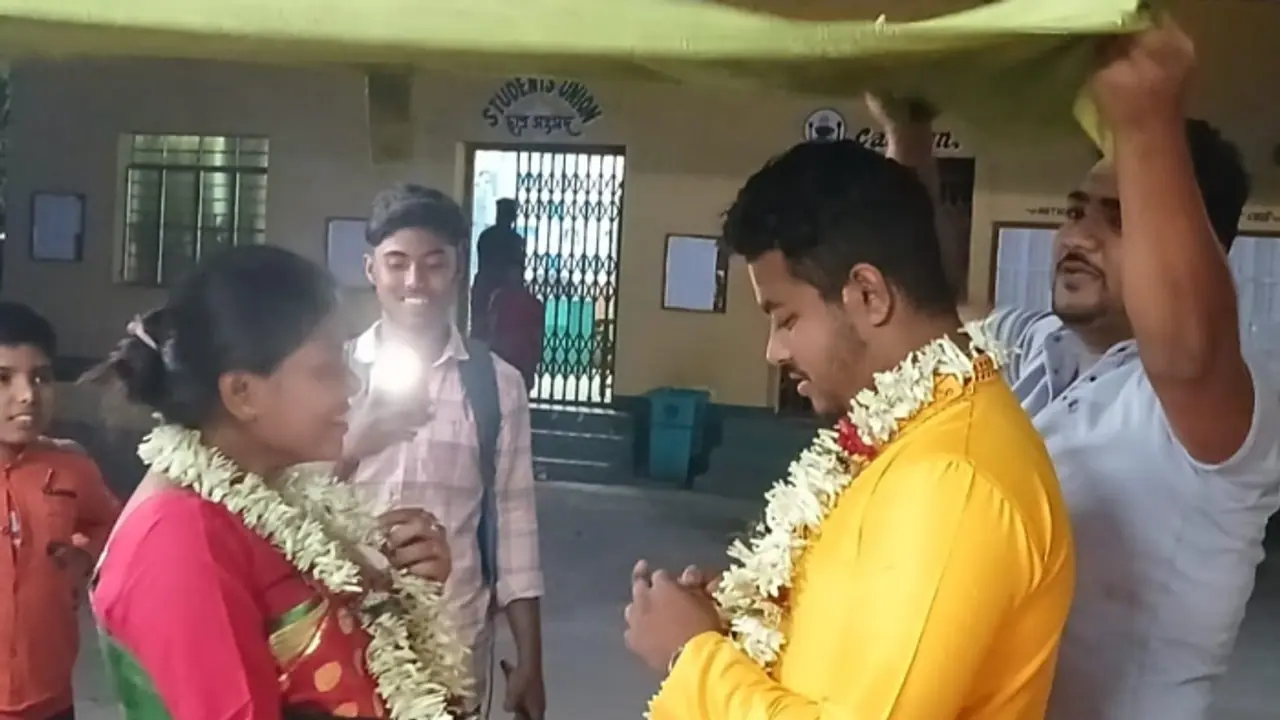 Wedding in College Wedding in College