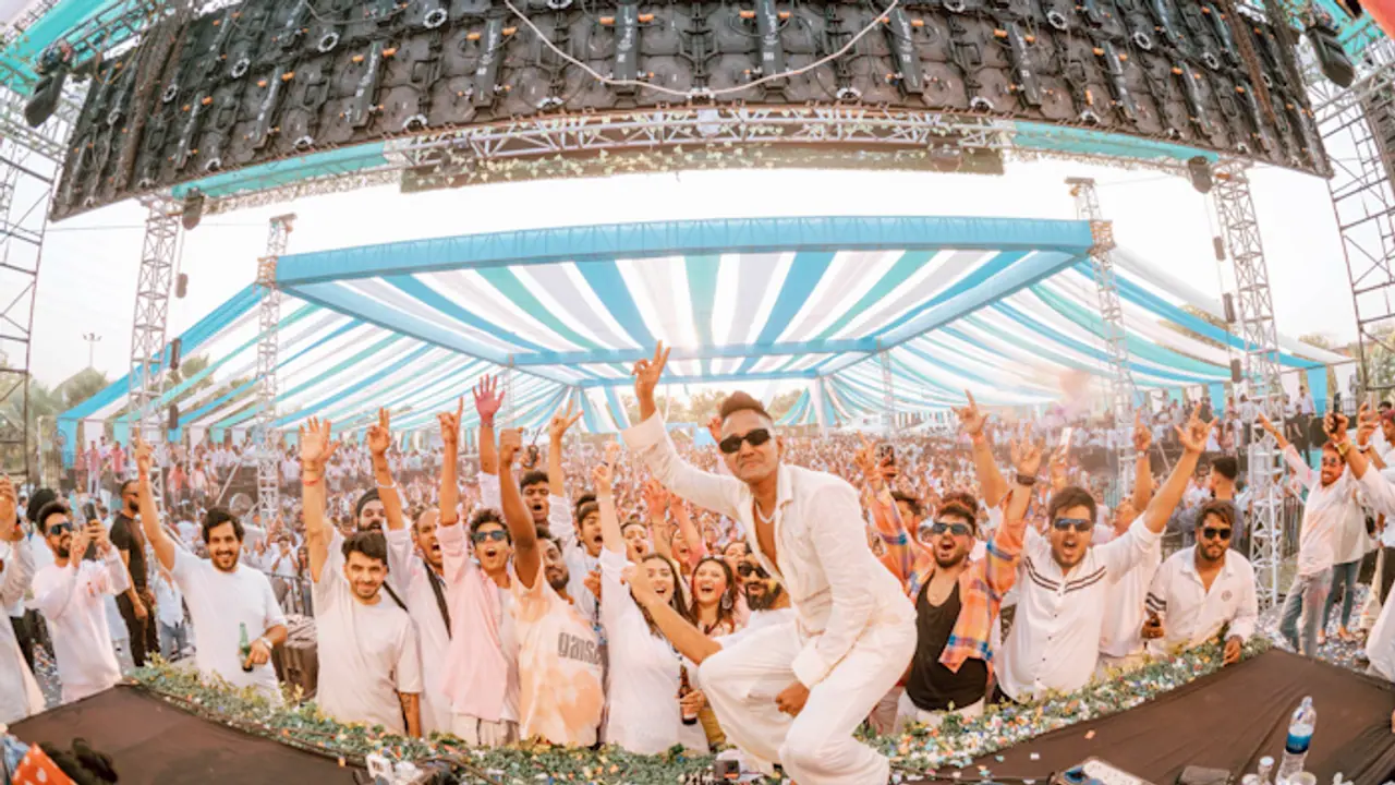 Tanishq Audio Redefines Indian DJ Culture with Unique Self Curated Music Shows