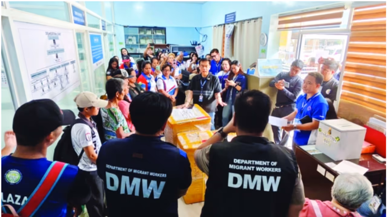 gifts sent from Kuwait finally reached the family back home after three years gifts sent from Kuwait finally reached the family back home after three years