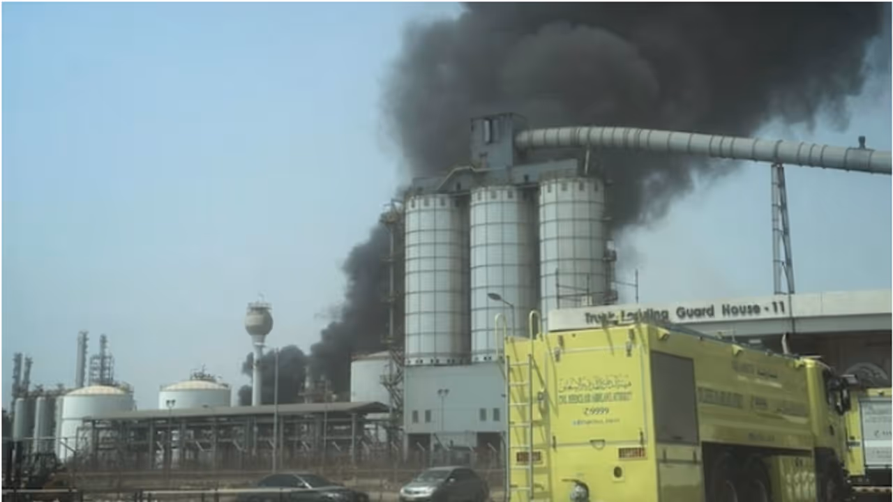 fire at oq refineries in sohar fire at oq refineries in sohar