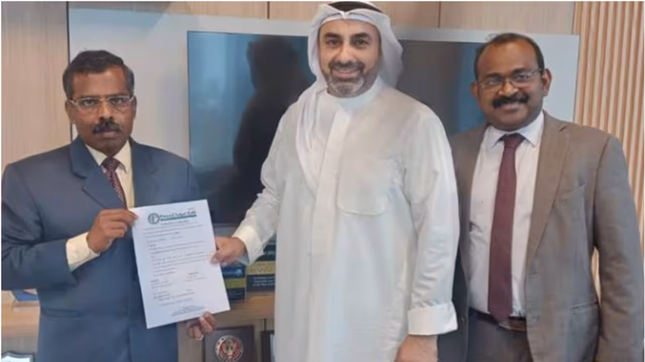pravasi legal cell kuwait signed mou with al dostour law firm pravasi legal cell kuwait signed mou with al dostour law firm